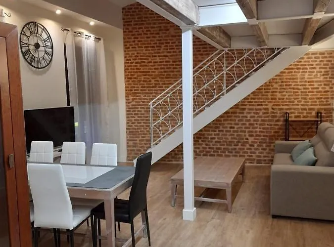 Feeling Centro アパート *